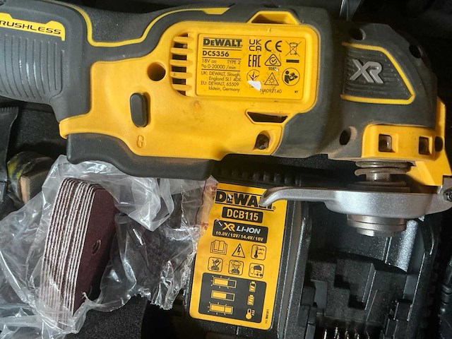 De walt dcs356 accu multi-tool - afbeelding 3 van  3