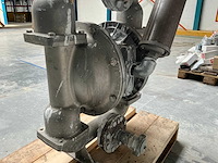 De wilden xps 1530 pneumatische membraan pomp - afbeelding 3 van  12