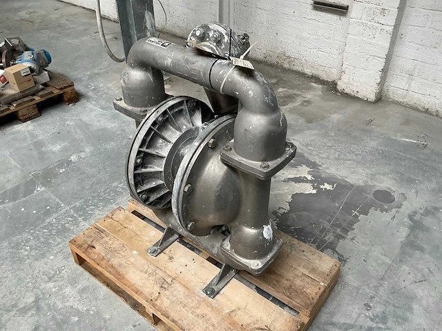 De wilden xps 1530 pneumatische membraan pomp - afbeelding 6 van  12