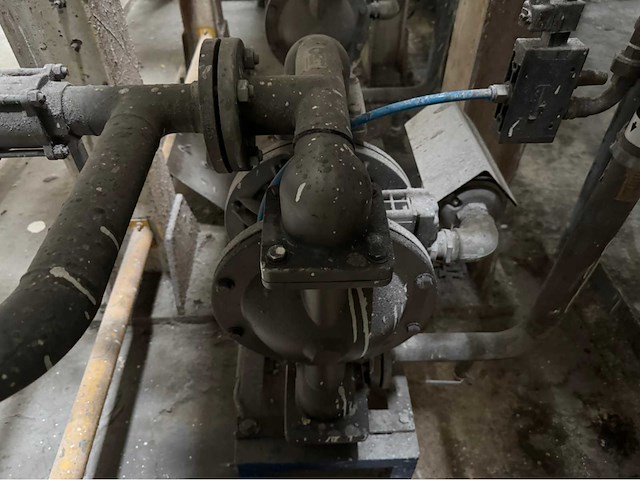 De wilden xps 830 pneumatische membraan pomp - afbeelding 5 van  11