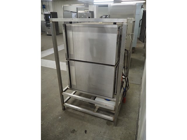 Debag - afbeelding 5 van  10