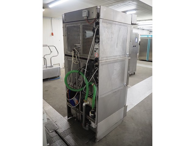 Debag - afbeelding 8 van  14