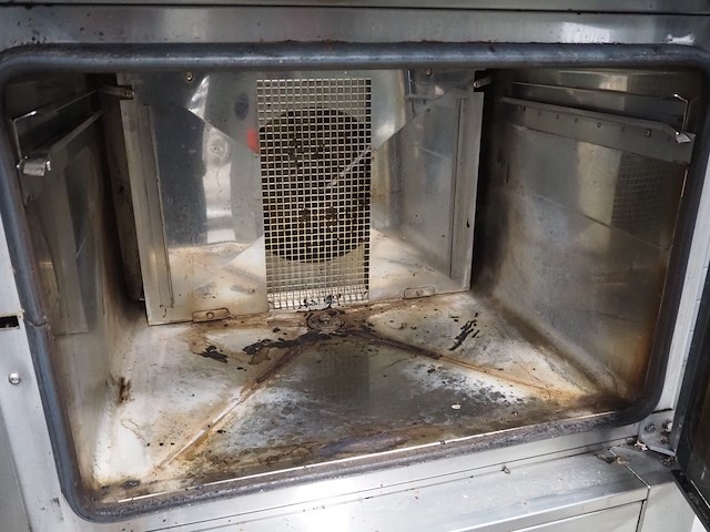 Debag - afbeelding 12 van  13