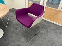 Deberenn vergadertafel met 4 deberenn nano vergaderstoelen - afbeelding 7 van  9