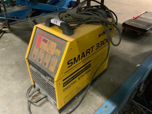 Deca acculader booster - afbeelding 1 van  4