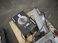 Deca - afbeelding 9 van  18