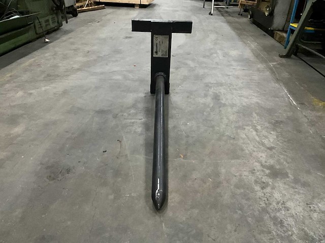 Deceuninck eperon roll prong vorkheftruck bevestiging - afbeelding 2 van  5