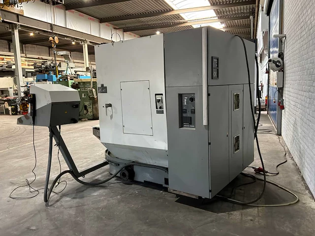 Deckel maho - dmu 60t - cnc-milling machine - 2001 - afbeelding 32 van  36