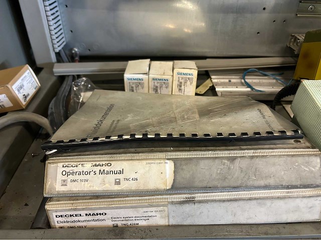 Deckel maho dmc 103v cnc universele machinecentrum - afbeelding 10 van  13