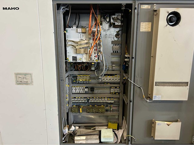 Deckel maho dmc 103v cnc universele machinecentrum - afbeelding 7 van  13