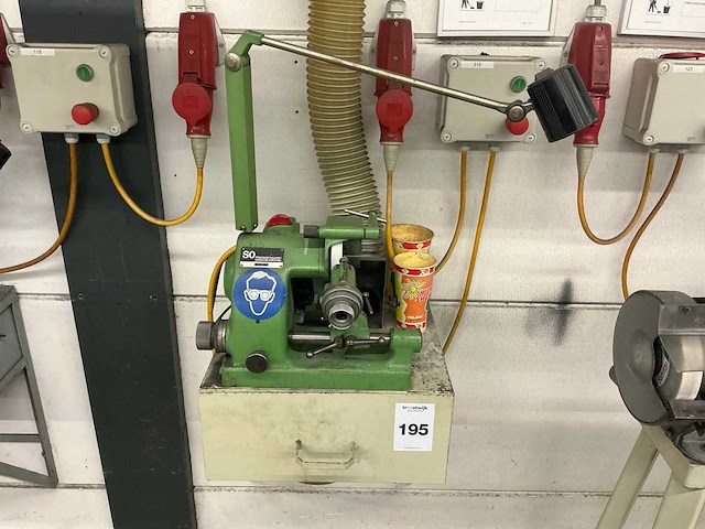 Deckel so gereedschap slijpmachine - afbeelding 1 van  11