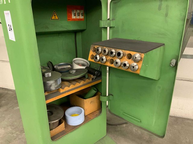 Deckel soe gereedschapsslijpmachine met projectie meetapparaat - afbeelding 10 van  14