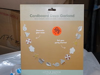 Deco garland 9 stuks in krat m - afbeelding 4 van  5