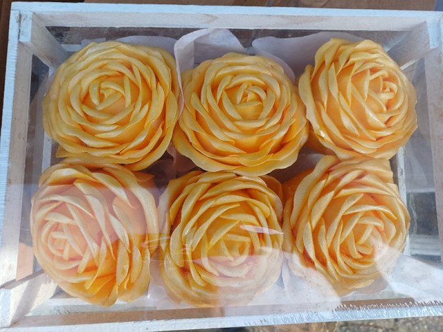 Deco roos in bakje geel 8 set - afbeelding 1 van  11