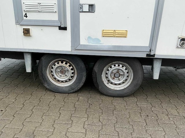 Decontaminatie-unit met aggregaat/generator - afbeelding 3 van  33