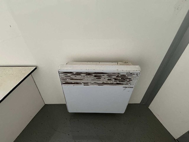 Decontaminatie-unit met aggregaat/generator - afbeelding 16 van  33