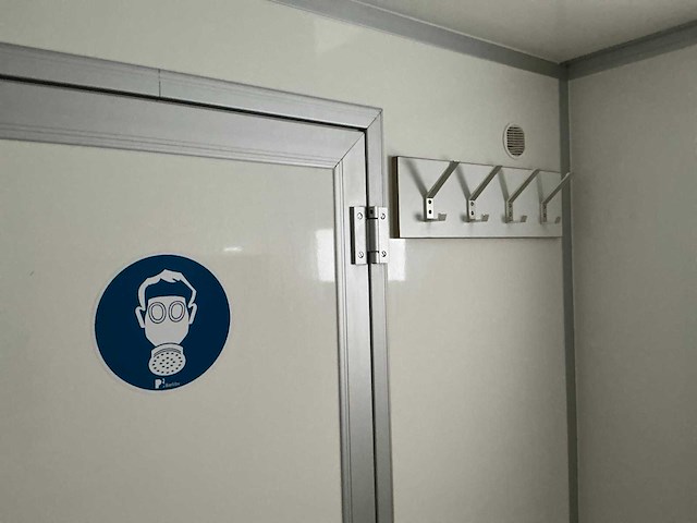 Decontaminatie-unit met hatz dieselaggregaat/generator - afbeelding 5 van  21