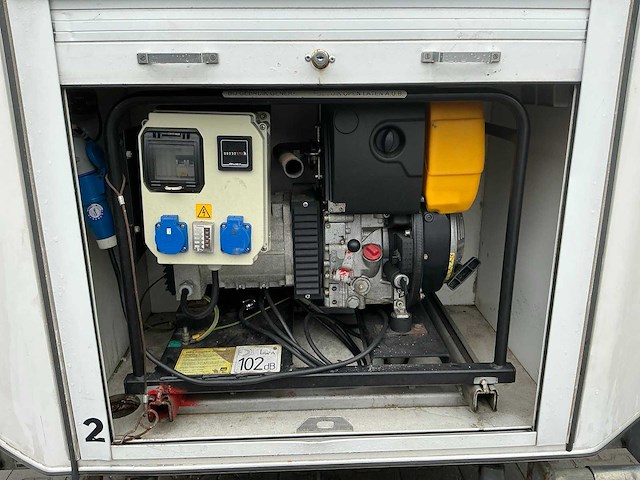 Decontaminatie-unit met hatz dieselaggregaat/generator - afbeelding 4 van  25