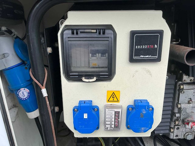 Decontaminatie-unit met hatz dieselaggregaat/generator - afbeelding 5 van  25