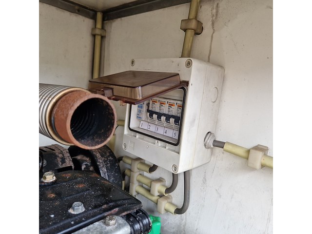 Decontaminatie-unit, roll-on, aavv - afbeelding 15 van  46