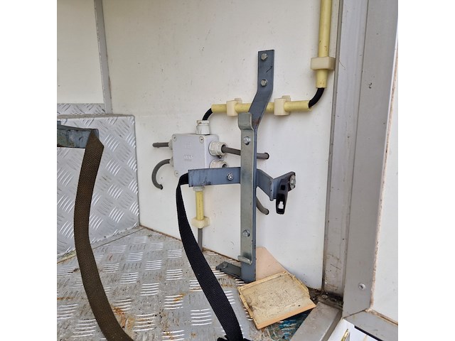 Decontaminatie-unit, roll-on, aavv - afbeelding 17 van  46