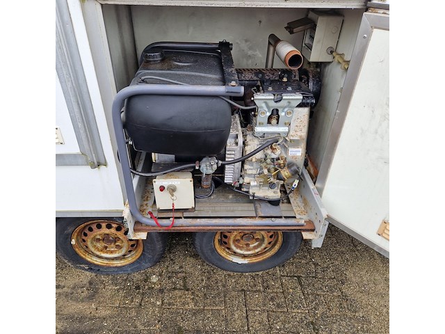 Decontaminatie-unit, roll-on, aavv - afbeelding 27 van  46