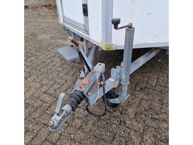 Decontaminatie-unit, roll-on, aavv - afbeelding 31 van  46