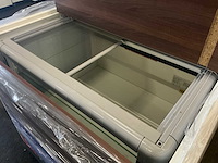 Decor opstelling/ kasten met lcd scherm en koeling - afbeelding 15 van  29