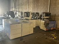 Decor opstelling/ kasten met lcd scherm en koeling - afbeelding 22 van  29