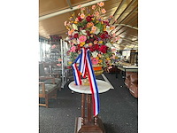 Decoratie bloemstuk op tafel - afbeelding 3 van  8