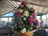 Decoratie bloemstuk op tafel - afbeelding 5 van  8