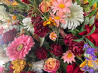 Decoratie bloemstuk op tafel - afbeelding 8 van  8