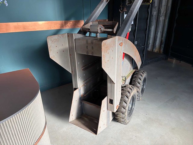 Decoratie conmeq shovel / kniklader - afbeelding 5 van  7