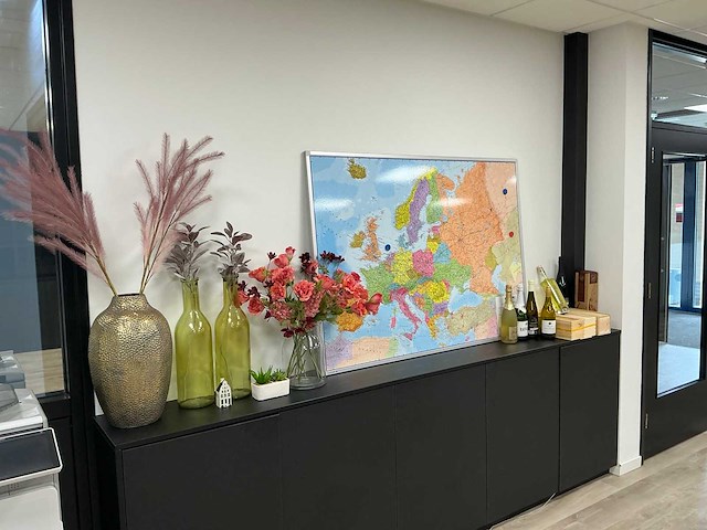 Decoratie en wijn - afbeelding 1 van  5