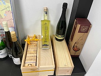 Decoratie en wijn - afbeelding 5 van  5