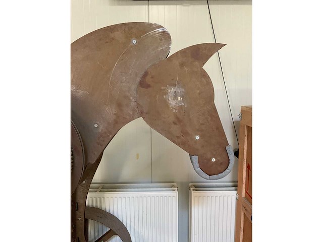Decoratie “kinetisch paard” - afbeelding 3 van  7