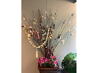 Decoratie met grote plantenbakken (2x) - afbeelding 2 van  3