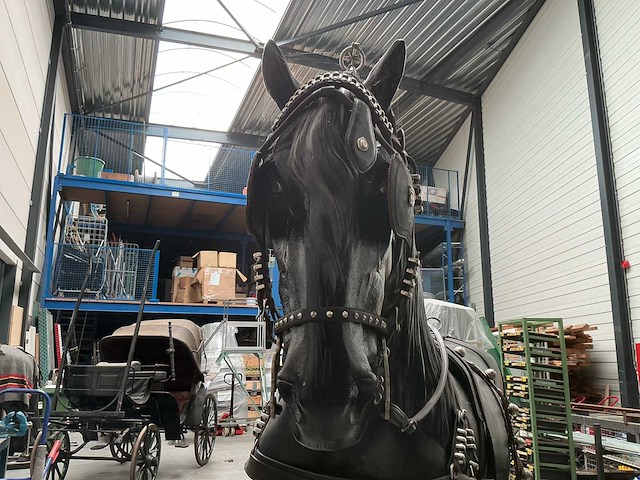 Decoratie paard met tuig - afbeelding 7 van  9
