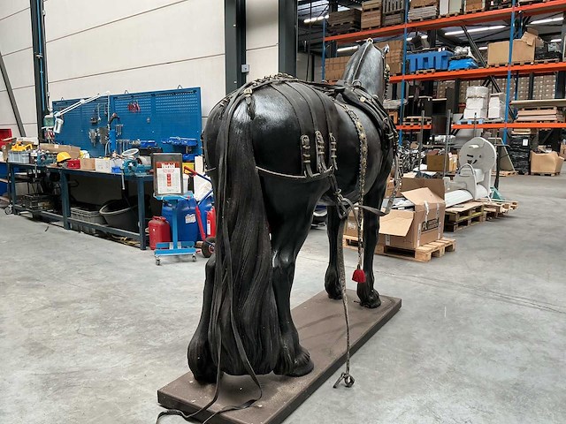 Decoratie paard met tuig - afbeelding 3 van  9