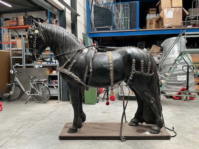 Decoratie paard met tuig - afbeelding 5 van  9