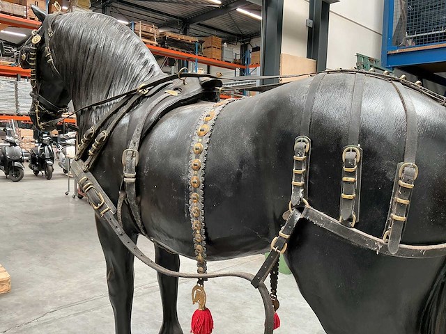 Decoratie paard met tuig - afbeelding 9 van  9