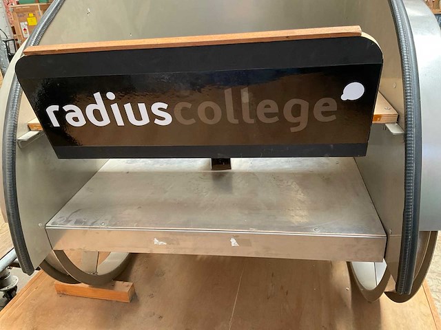 Decoratie “paard van troje” op kist - afbeelding 16 van  16