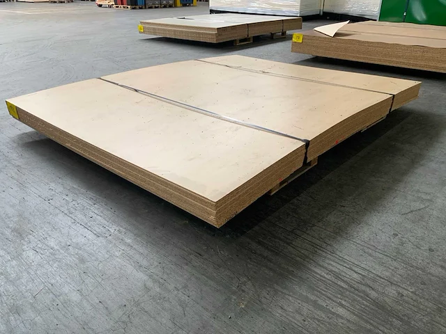 Decoratie spaanplaat 2650x2100x10mm (13x) - afbeelding 3 van  6