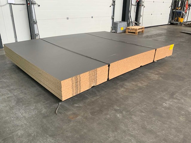 Decoratie spaanplaat 2800x2070x18mm (15x) - afbeelding 1 van  8