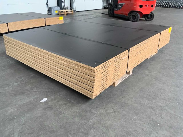 Decoratie spaanplaat 2800x2070x28mm (13x) - afbeelding 1 van  6