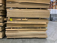 Decoratie spaanplaat ca. 17m3 - afbeelding 6 van  13