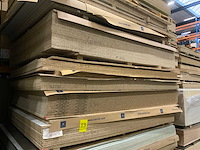 Decoratie spaanplaat ca. 20m3 - afbeelding 9 van  17