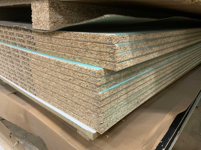 Decoratie spaanplaat ca. 22m3 - afbeelding 6 van  17