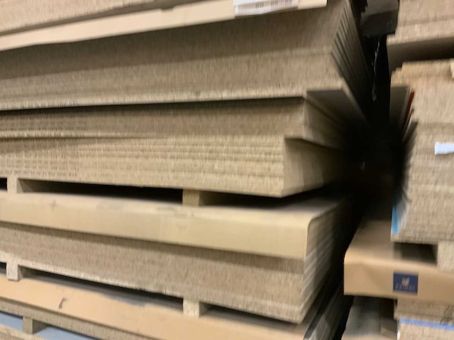 Decoratie spaanplaat ca. 22m3 - afbeelding 6 van  9