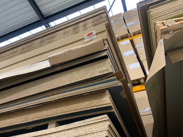 Decoratie spaanplaat ca. 22m3 - afbeelding 9 van  19